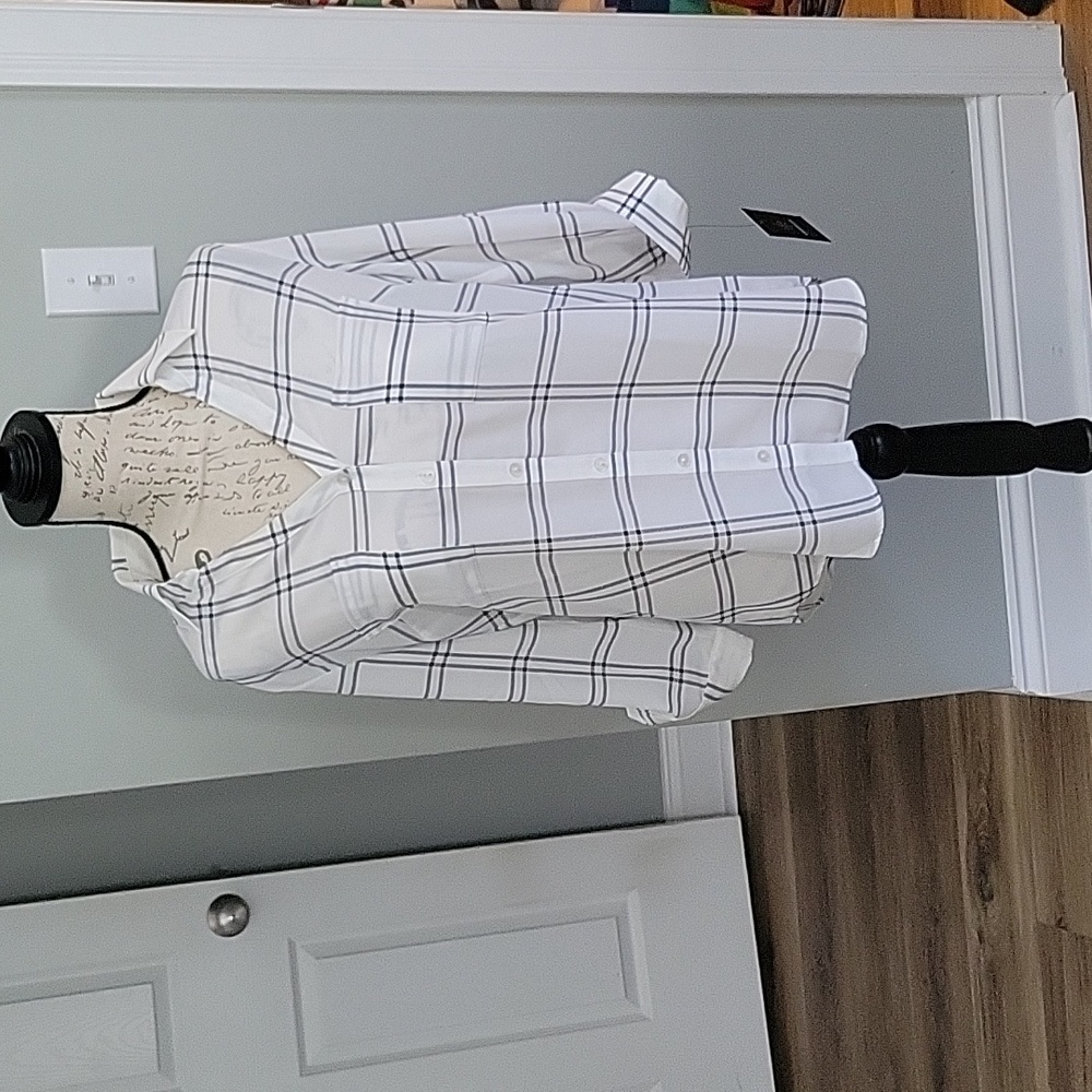 Women's blouse